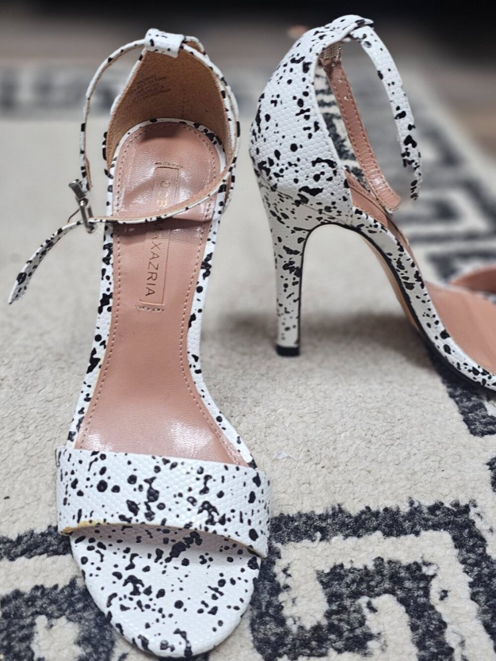 Beautiful Sandals - Picture 14 of 16